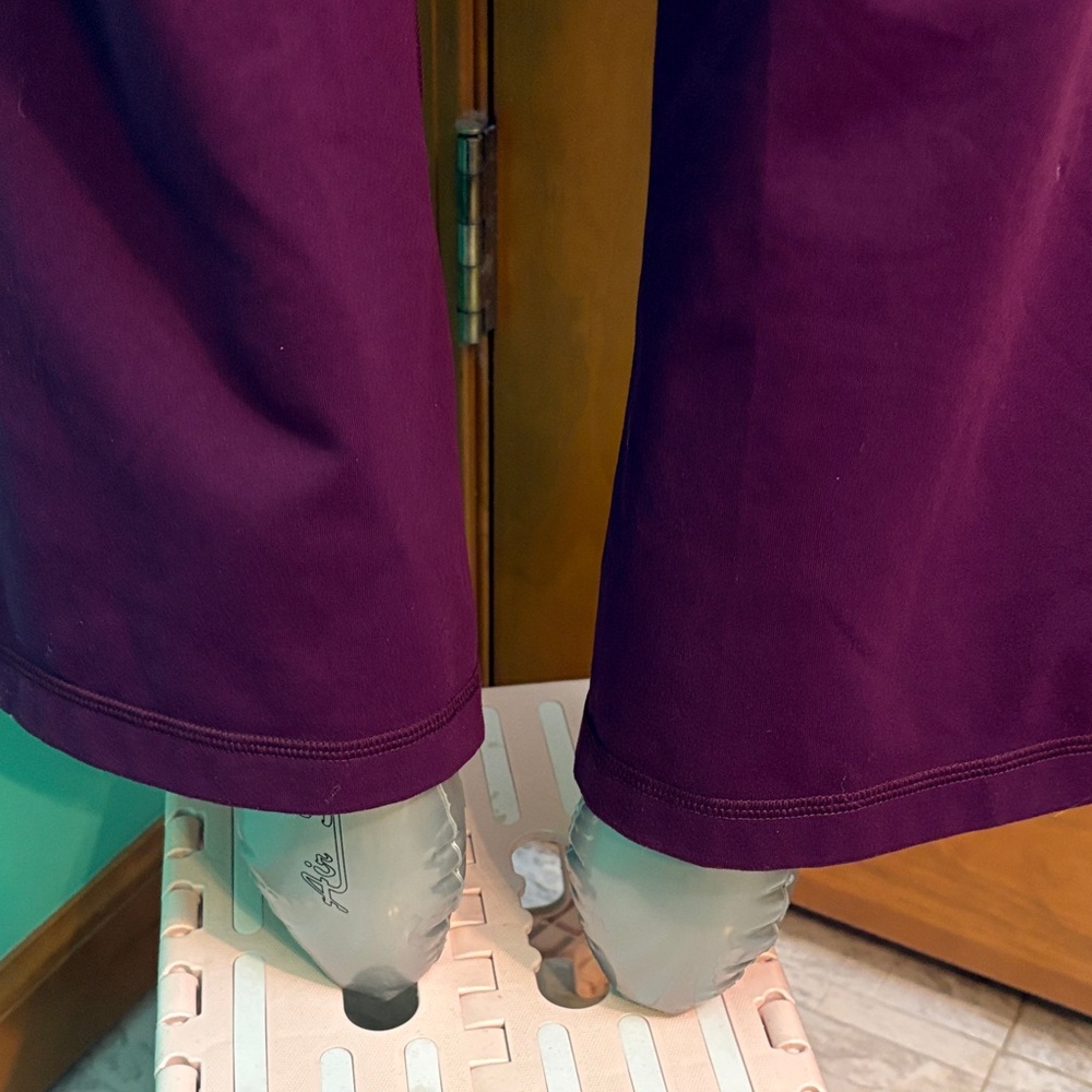 Duluth Trading Co Women's Plum Flare Pants - Picture 9 of 12